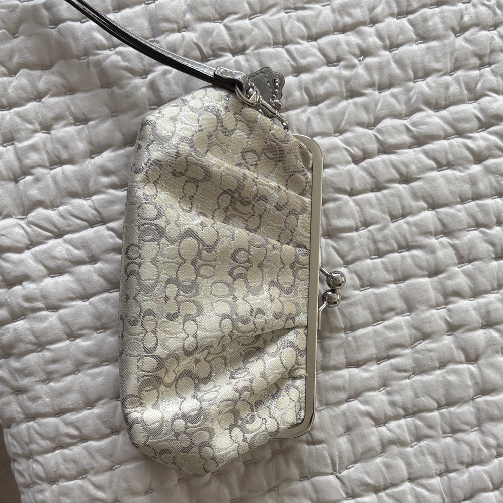 Coach Signature Pattern Cream and Gray Clutch - Picture 2 of 4